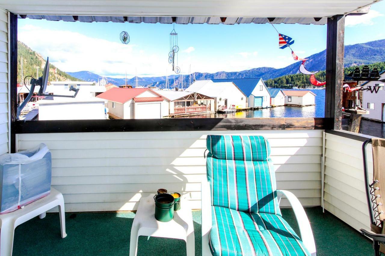Scenic Bay Float Home Hideaway Athol Ngoại thất bức ảnh