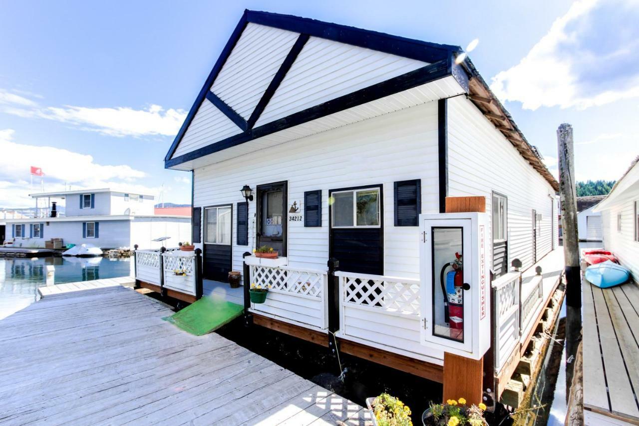Scenic Bay Float Home Hideaway Athol Ngoại thất bức ảnh